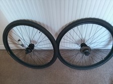 BRAND NEW ROAD BIKE WHEEL SET