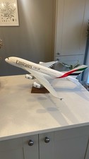PACMIN 1:100 EMIRATES A380-800