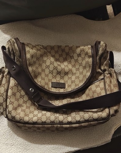 Authentic gucci monogram - authentic, gg