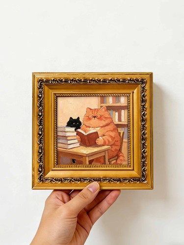 Reading fat orange cat - fat,