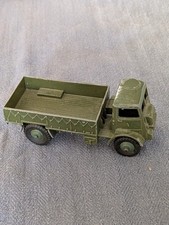 Dinky Toys 623 Army Wagon –