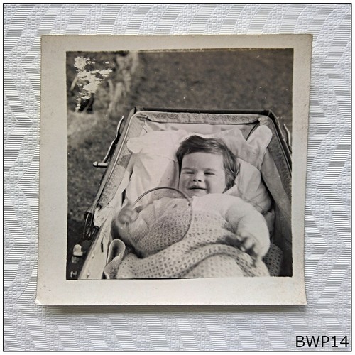 Baby pram old w - pram,