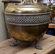 Large Antique Geogian Brass Plant Pot Holder 21 xms Tall x 16.5 cms