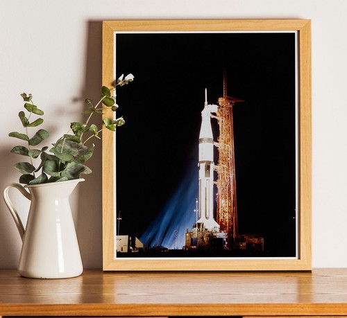 Apollo vii moon space - 7, race