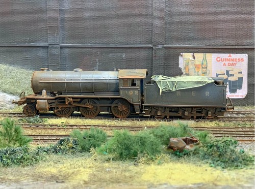 Gauge locomotive weathered - gauge, locomotive: