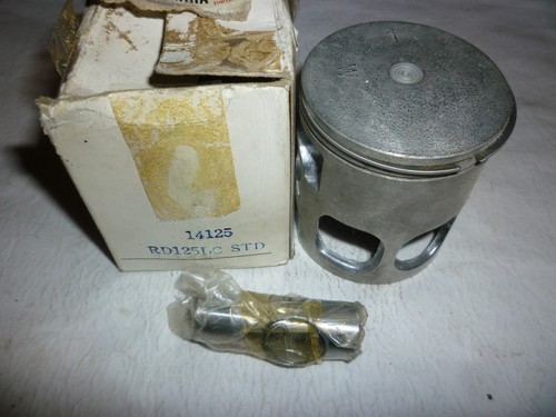 Yamaha piston set - yamaha, set,