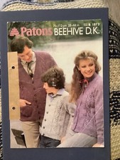 PATONS FAMILY TRADITION CARDIGANS BEEHIVE DK KNITTING PATTERN