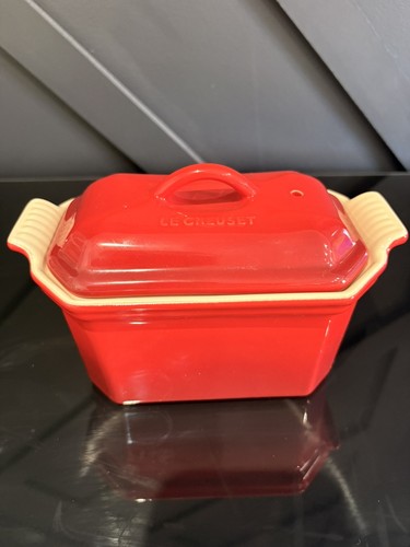 Brand new unused creuset - new, le