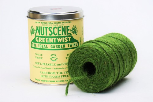 Authentic nutscene tin - tin, o'