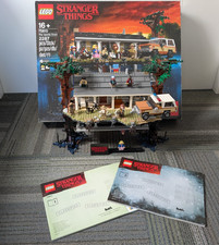 Retired LEGO - Stranger Things