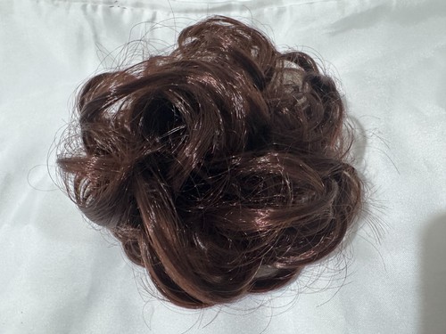 Messy hair bun curly - curly,