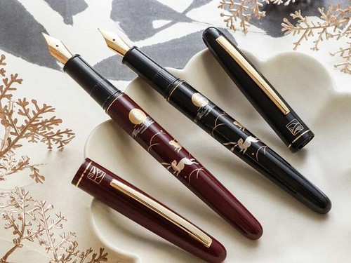 Wanchar kuretake maki e - ×, maki-e
