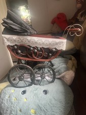 Vintage Dolls Pram