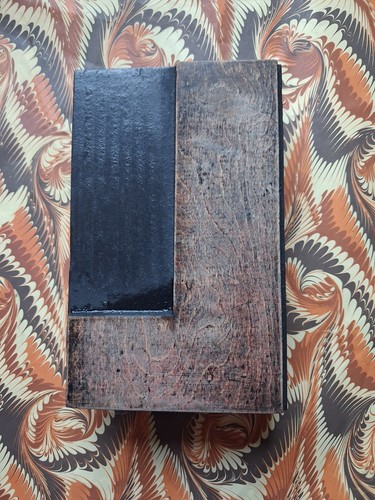 Huge wooden letterpress - huge,