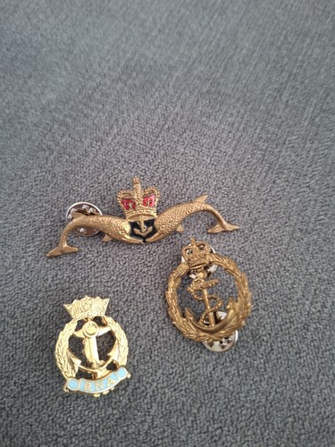 Royal navy pin - navy,
