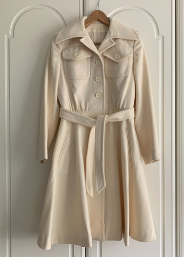 Mansfield cream fitted flare - cream,