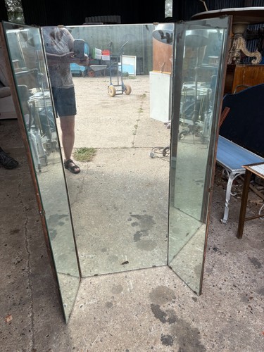 Large folding triple mirror - folding,