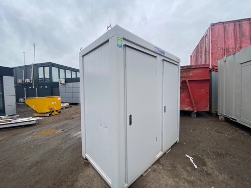 8ft 5ft new build 1 - build, toilet