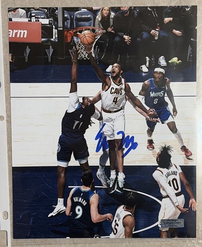 Evan mobley autographed 8x10 - mobley,