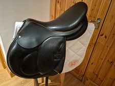 Childeric leather jumping