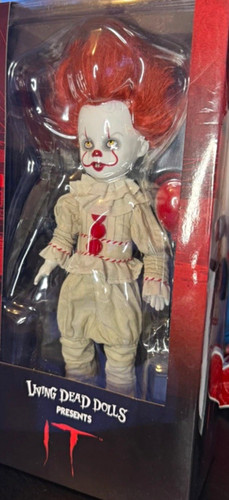 Living dead dolls presents - living,