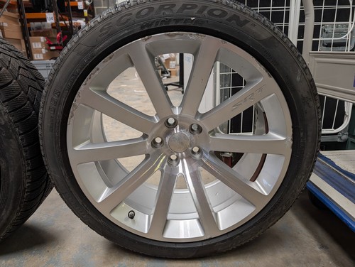 Chrysler 300c srt8 wheels with - 300c,
