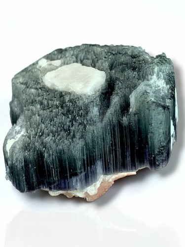 177 carats tourmaline crystals - 177,
