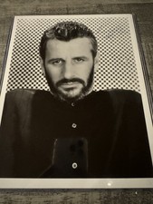 RINGO STARR 8X10 PHOTO SIGNED