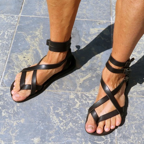 Men black gladiator sandals - black,