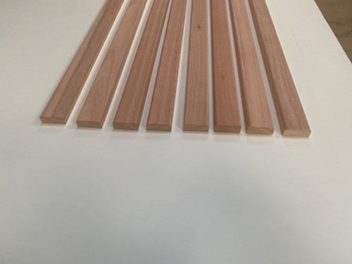 Red grandis battens - red,