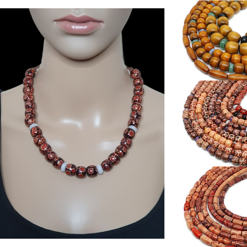 Wooden necklace brown - brown, suede