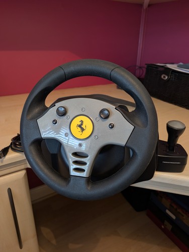 Thrustmaster ferrari force - ferrari,