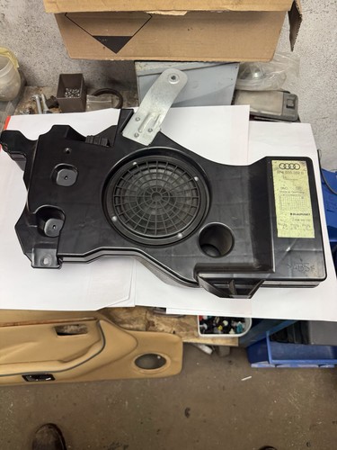 8p4035382b audi 8p - 8p4035382b,