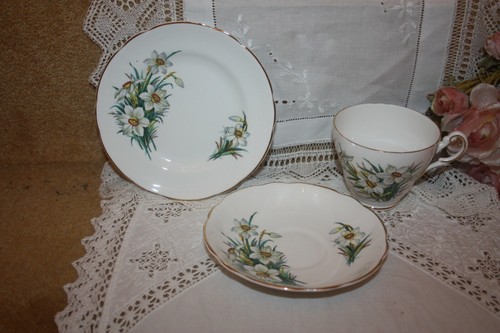 4030 lovely regency china - ,