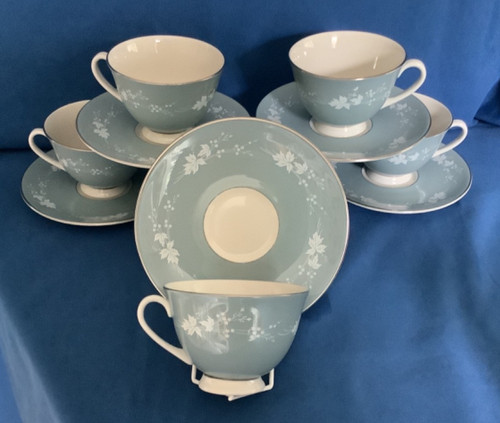 Vintage royal doulton - royal,