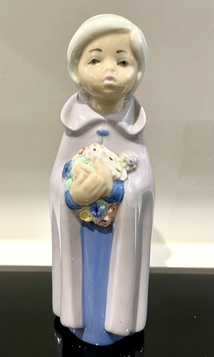 Casades porcelain figurine - porcelain,