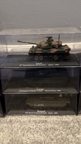 Degostini model tanks job - degostini,
