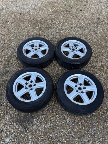 Mini wheels with good tyres - wheels,