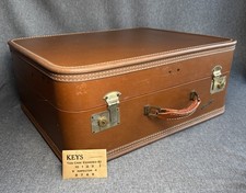 Vintage TRAVELJOY Suitcase Wardrobe Hangers Camel Brown 2 Keys 21x18x8.5” EXC!