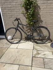 Raleigh Detour Hybrid Bike