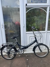 Raleigh bike navy/black bike
