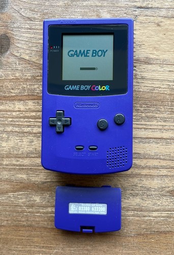 Purple nintendo gameboy color - nintendo,