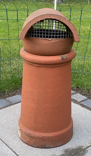 Clay chimney cowl bonnet - clay,