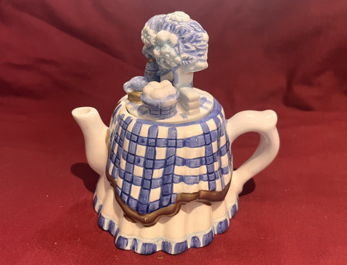 Vintage tea table novelty - table,