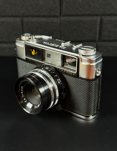 Yashica vintage 1960 35mm - 1960's,