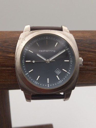 Red herring men wristwatch - herring,