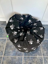 Fun Pirate bean bag chair with skull crossbones Jolly Roger swords adventure