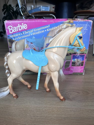 Vintage 1997 mattel barbie - vintage,