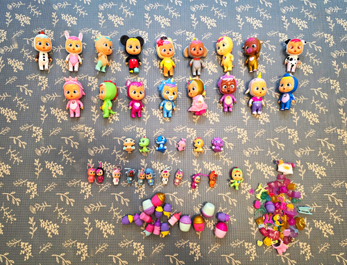Cry babies mixed lot mini - cry,