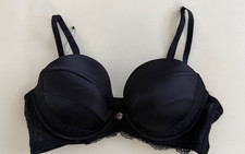 BNNT M&S Rosie @ Autograph